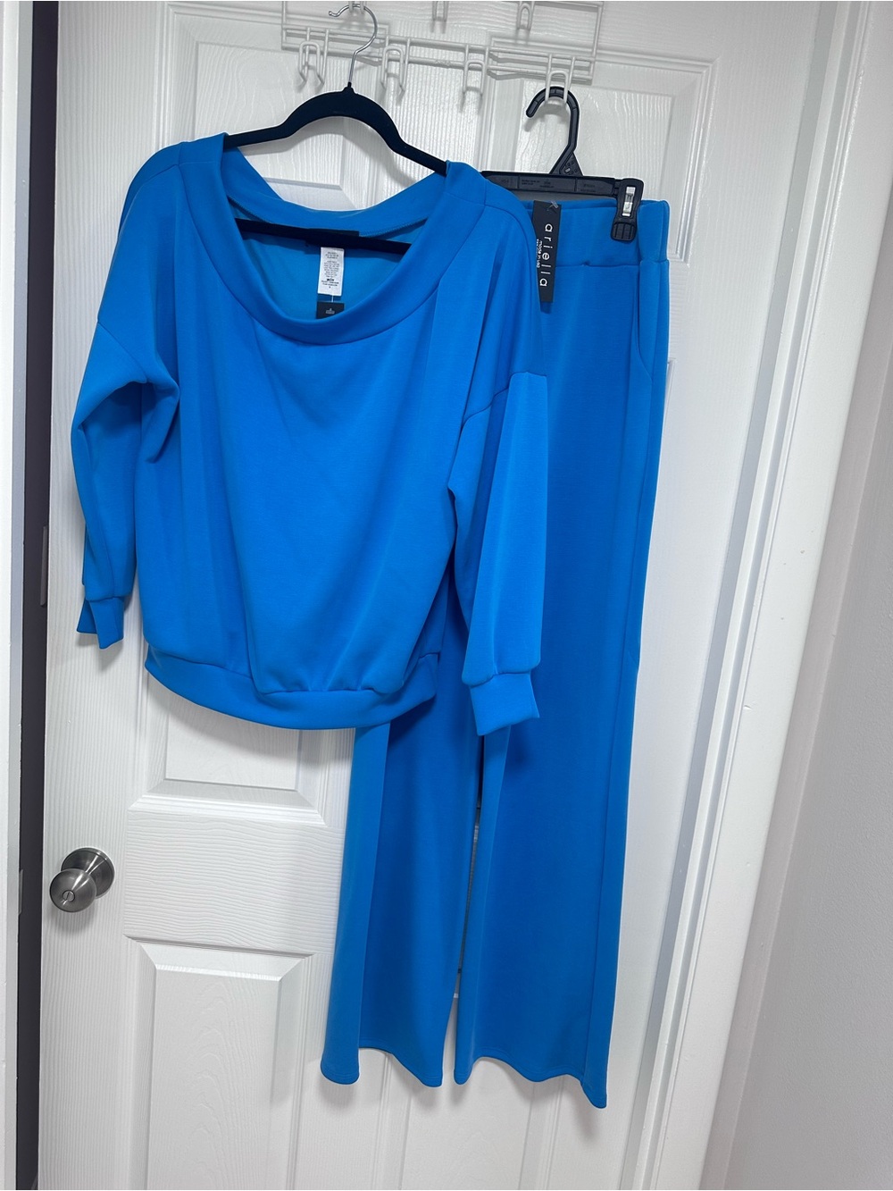 Ariella Vibrant Blue Wide-Leg Lounge Set